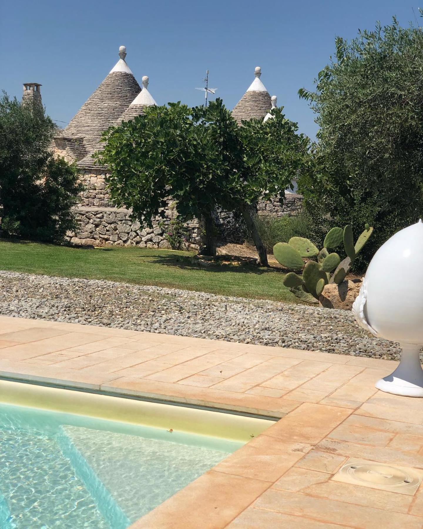 Trullo Antico Con Piscina Indipendente - Trulli Finisterrae * Ceglie Messapica